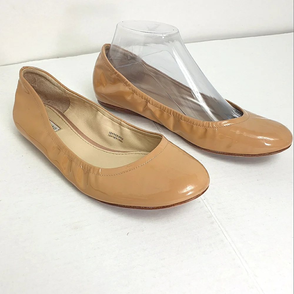 leather upper nude ballet flat slip-on flexible minimalist comfort and style 7.5